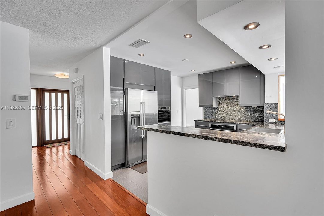 For Sale: $750,000 (4 beds, 2 baths, 2192 Square Feet)