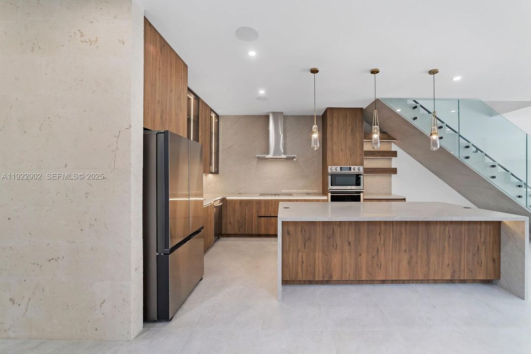 待售: $1,550,000 (4 贝兹, 4 浴室, 2636 平方英尺)