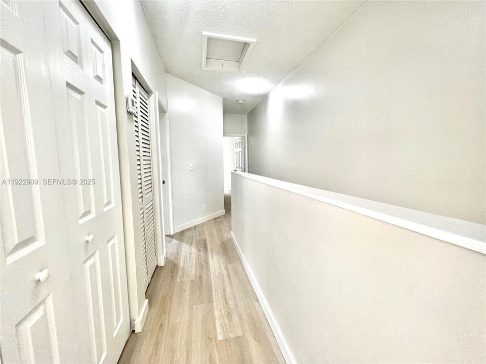 For Rent: $3,550 (3 beds, 2 baths, 1469 Square Feet)