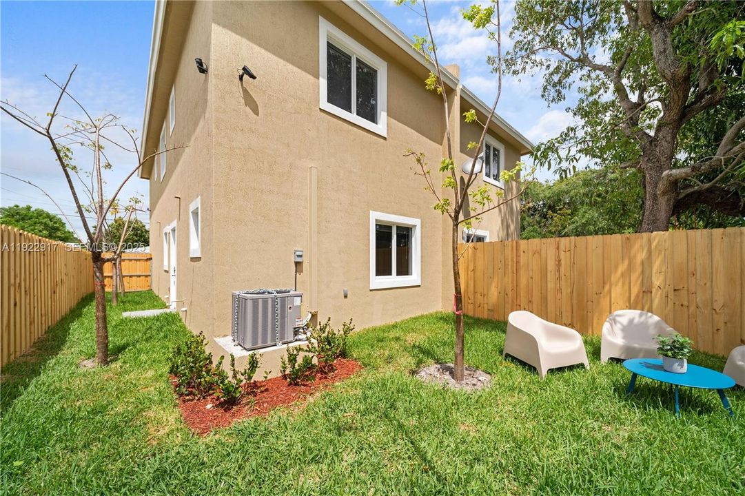 For Sale: $999,000 (0 beds, 0 baths, 3456 Square Feet)