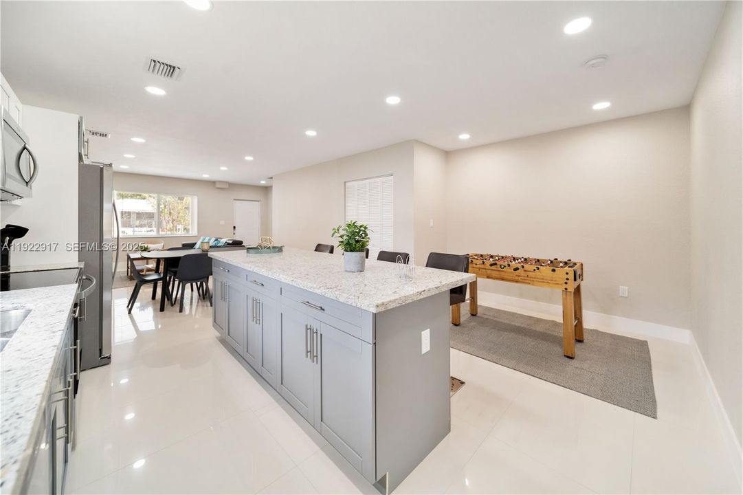 For Sale: $999,000 (0 beds, 0 baths, 3456 Square Feet)