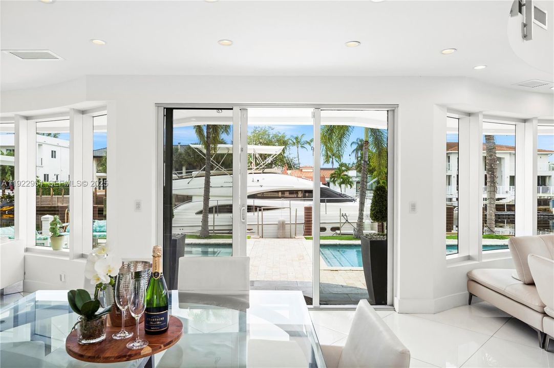 For Sale: $5,680,000 (6 beds, 6 baths, 0 Square Feet)