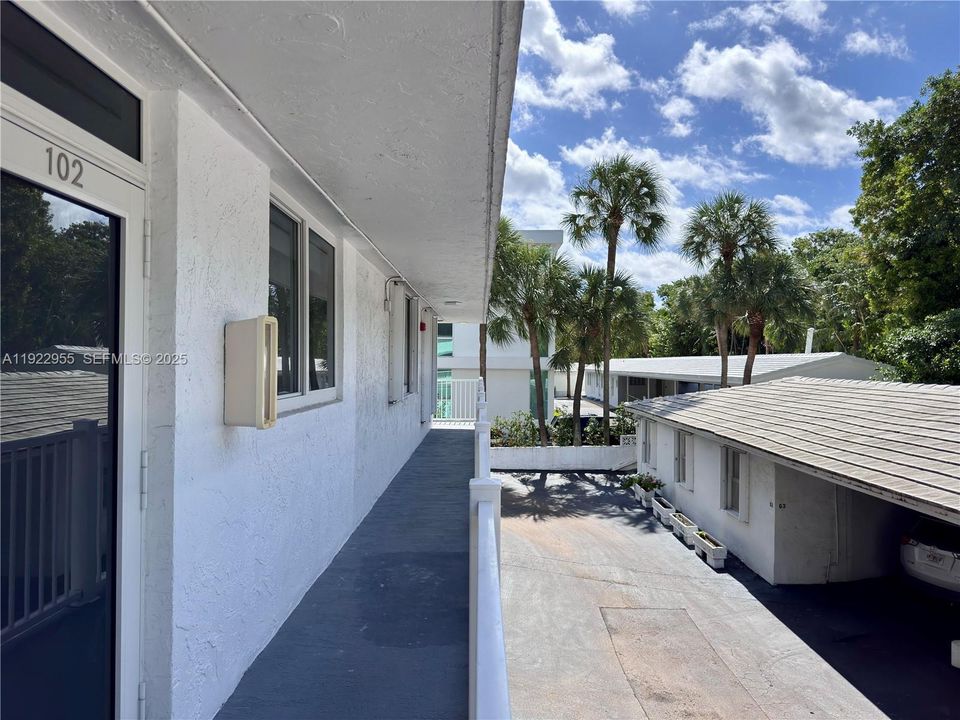 En Venta: $829,000 (3 camas, 2 baños, 1430 Pies cuadrados)