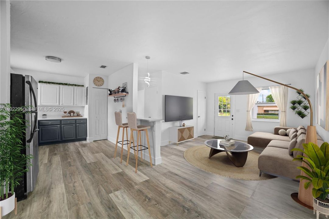 For Sale: $425,999 (5 beds, 2 baths, 1331 Square Feet)