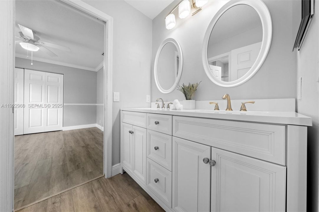 В аренду: $6,500 (5 спален, 3 ванн, 3027 Квадратных фут)