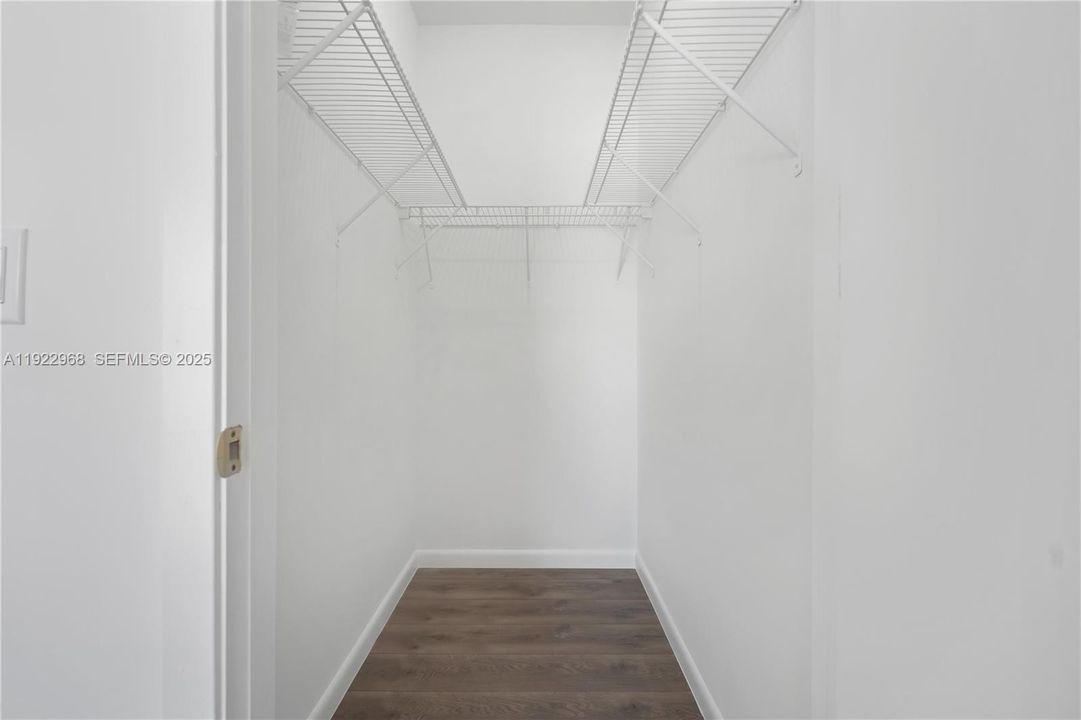 For Rent: $3,300 (3 beds, 2 baths, 1600 Square Feet)