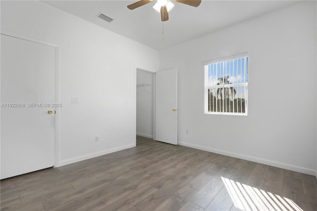 For Rent: $3,300 (3 beds, 2 baths, 1600 Square Feet)