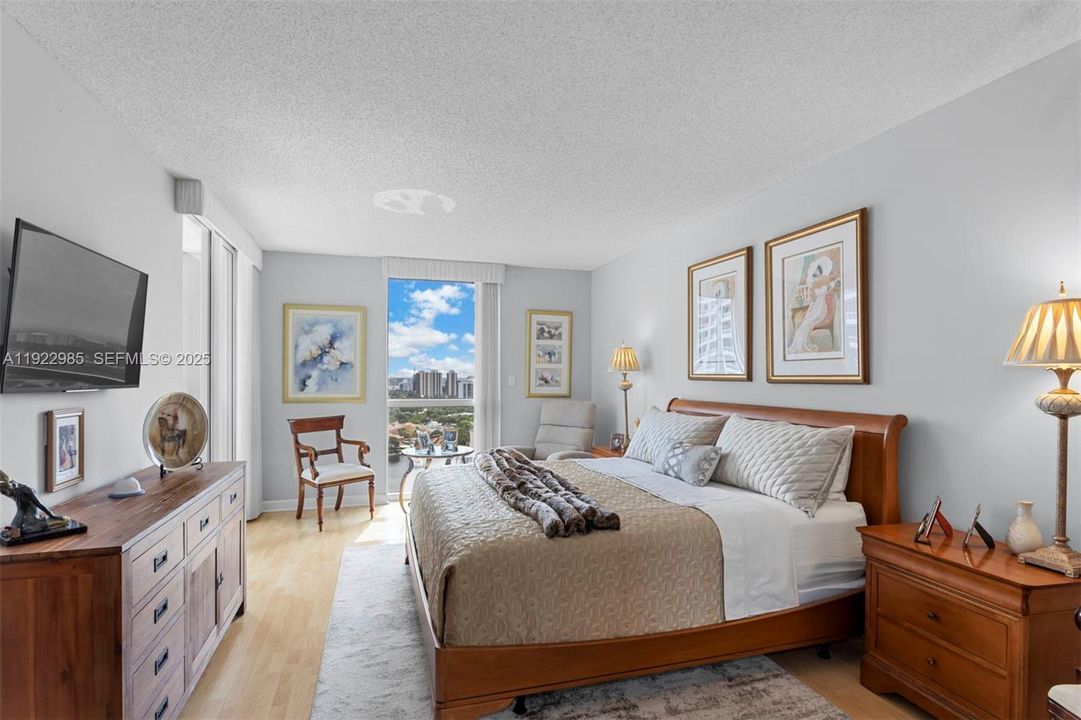 На продажу: $850,000 (2 спален, 2 ванн, 1870 Квадратных фут)