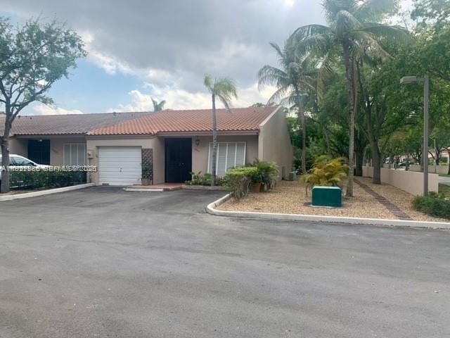 En Renta: $3,200 (2 camas, 2 baños, 1271 Pies cuadrados)