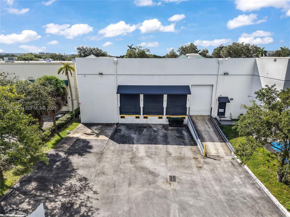 出租: $23 (0 贝兹, 0 浴室, 0 平方英尺)