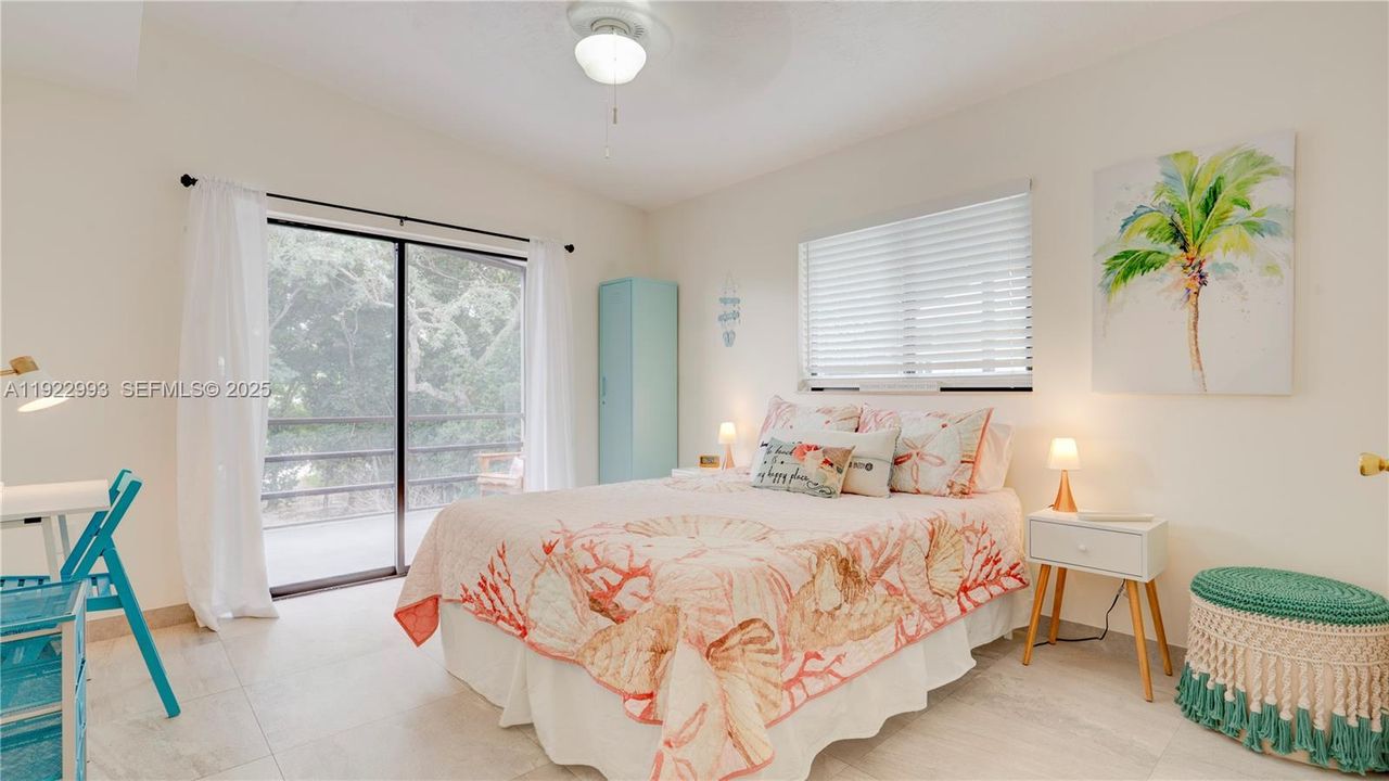 На продажу: $844,900 (4 спален, 2 ванн, 0 Квадратных фут)