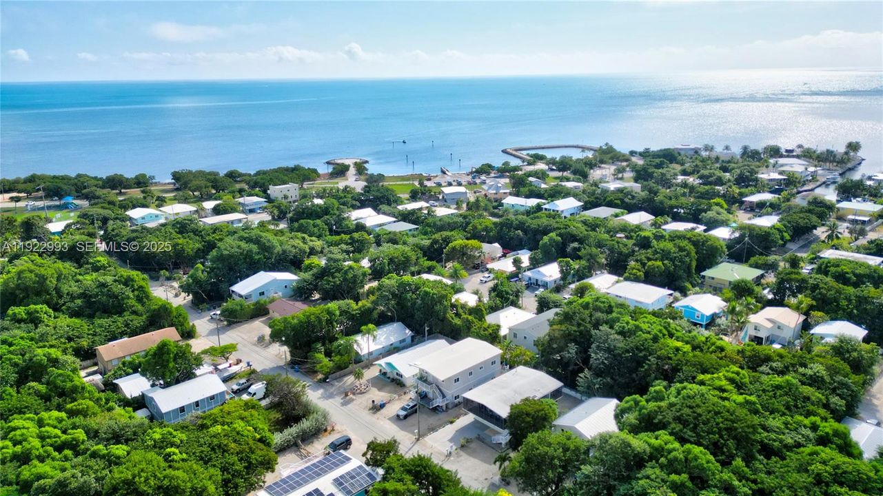 На продажу: $844,900 (4 спален, 2 ванн, 0 Квадратных фут)