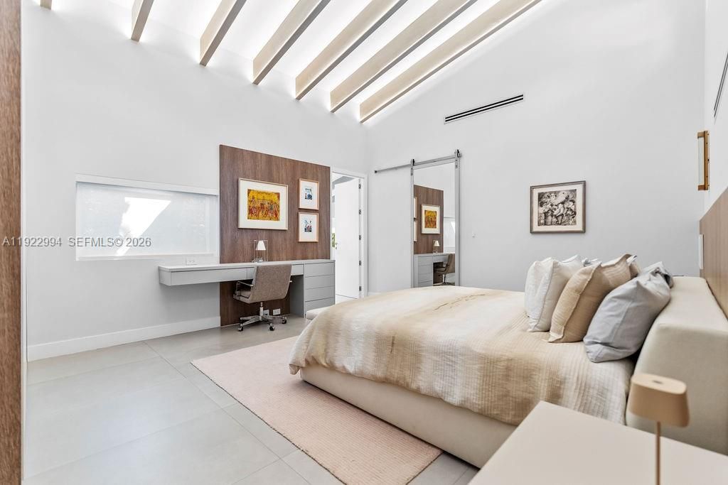 Double-Height Ceiling