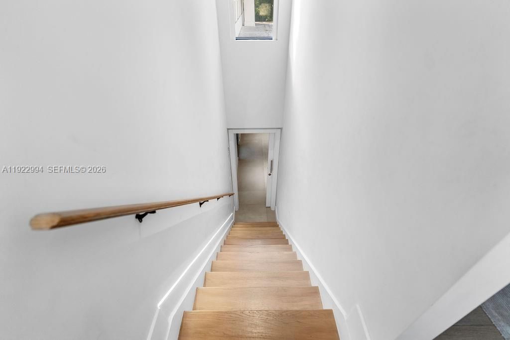 Upper Level Access
