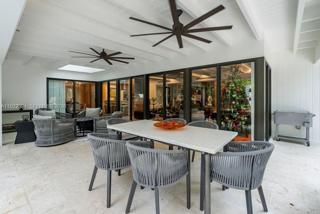 Alfresco Dinning Space