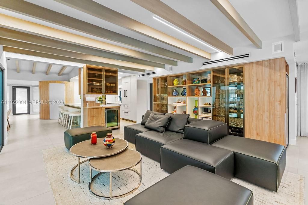 Exposed Wood Beams