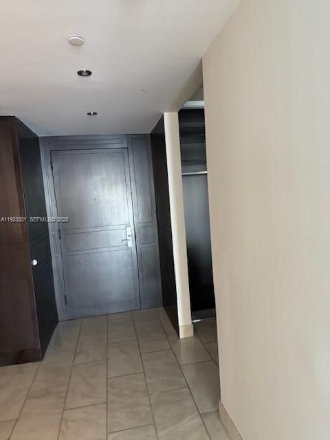 For Rent: $9,000 (3 beds, 4 baths, 2570 Square Feet)