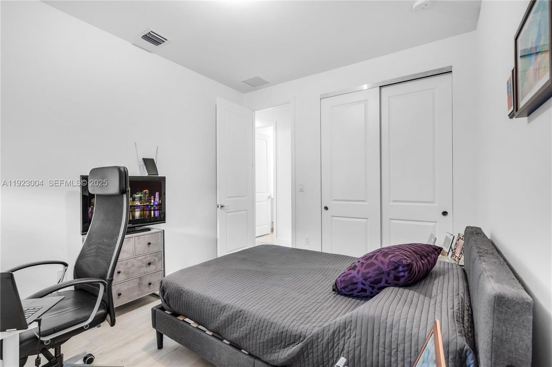 For Rent: $6,950 (4 beds, 3 baths, 2863 Square Feet)