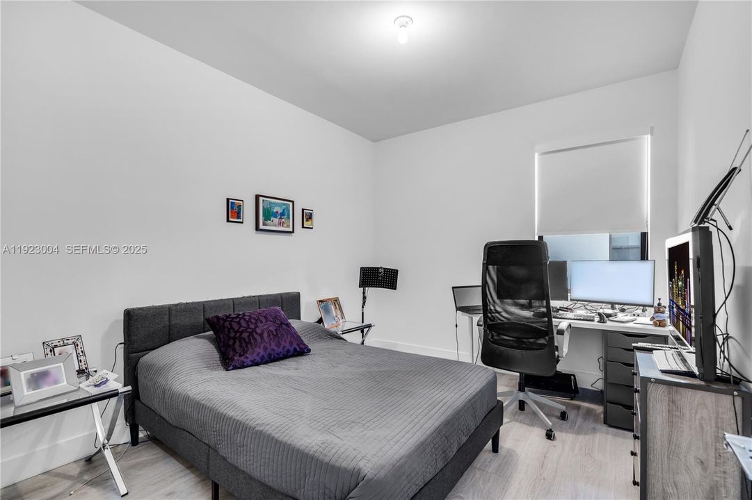 For Rent: $6,950 (4 beds, 3 baths, 2863 Square Feet)