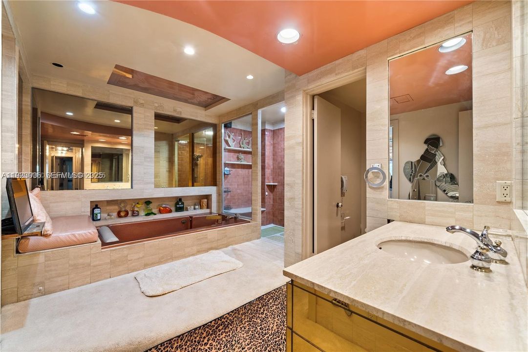 En Renta: $5,500 (3 camas, 4 baños, 1674 Pies cuadrados)