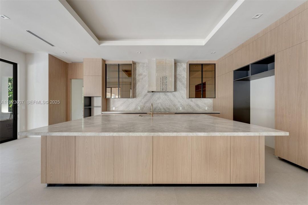 En Venta: $9,950,000 (7 camas, 7 baños, 7310 Pies cuadrados)