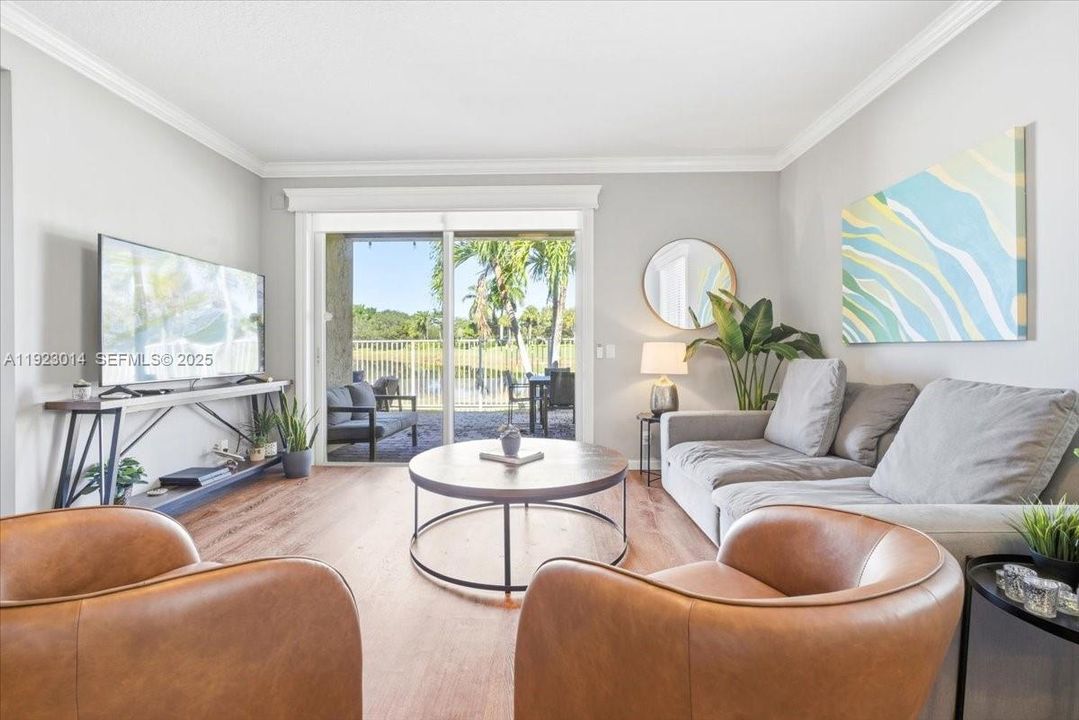 For Rent: $4,950 (4 beds, 2 baths, 2136 Square Feet)