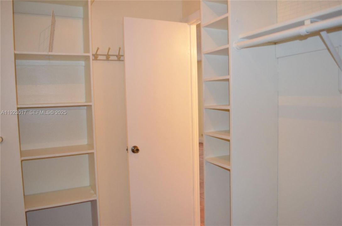 Walk-in Closet