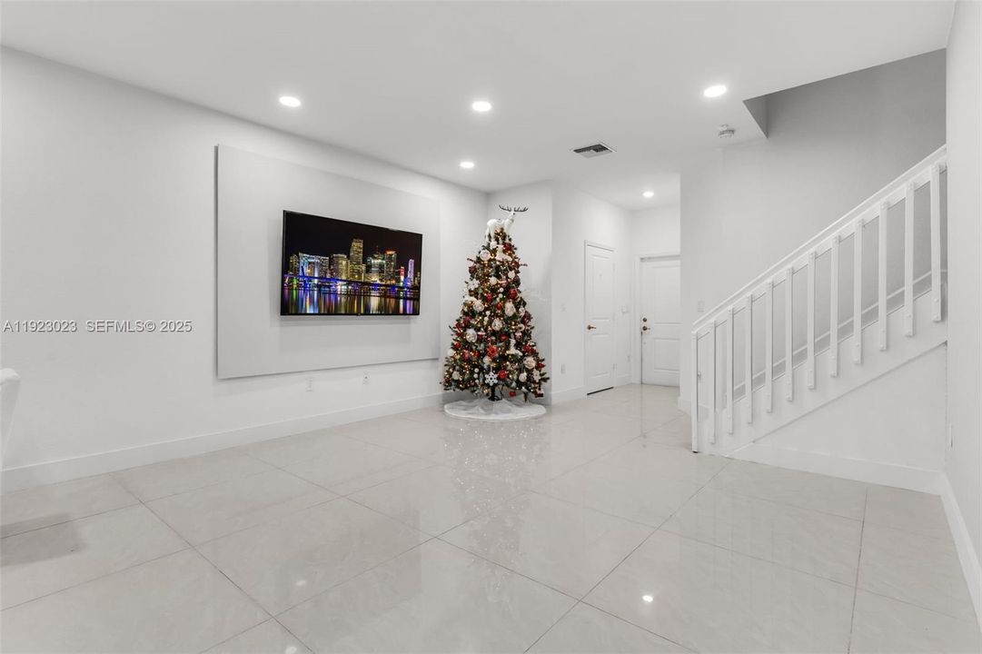 На продажу: $479,000 (3 спален, 2 ванн, 1514 Квадратных фут)