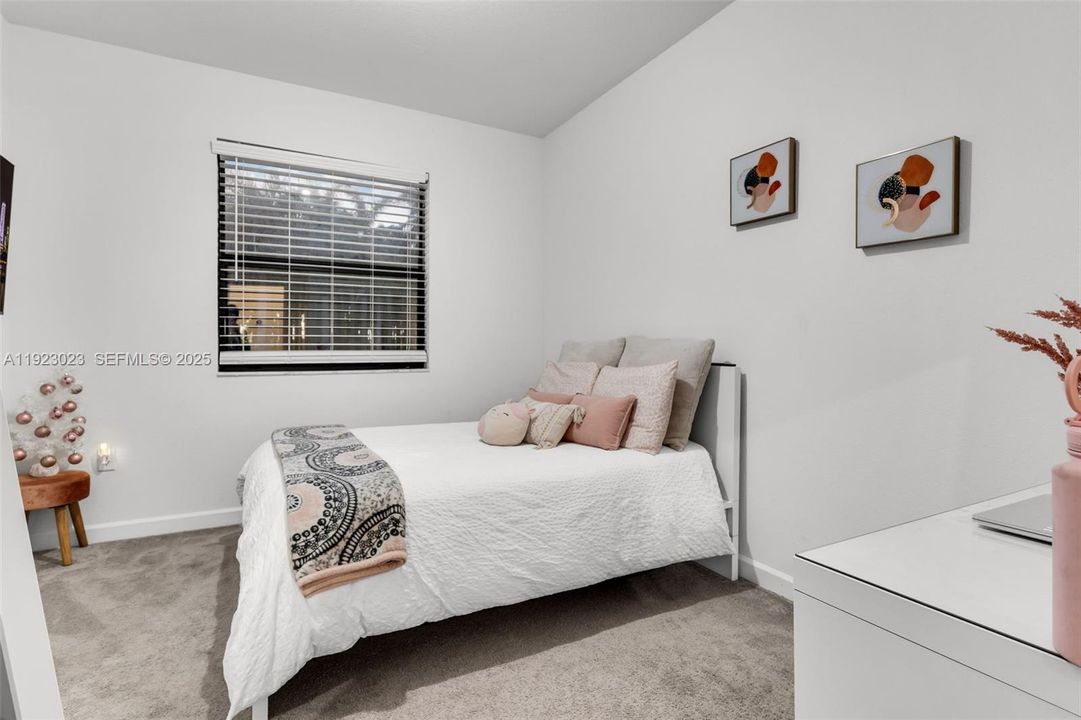 На продажу: $479,000 (3 спален, 2 ванн, 1514 Квадратных фут)