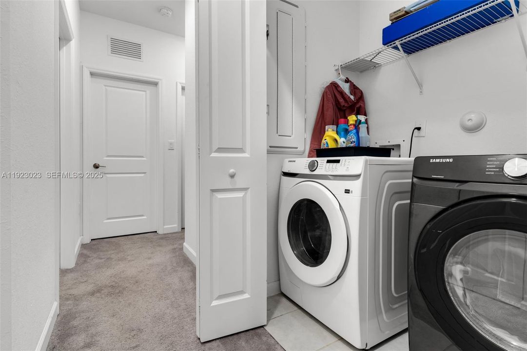 На продажу: $479,000 (3 спален, 2 ванн, 1514 Квадратных фут)