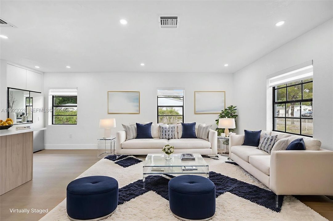 En Venta: $494,900 (4 camas, 1 baños, 1112 Pies cuadrados)