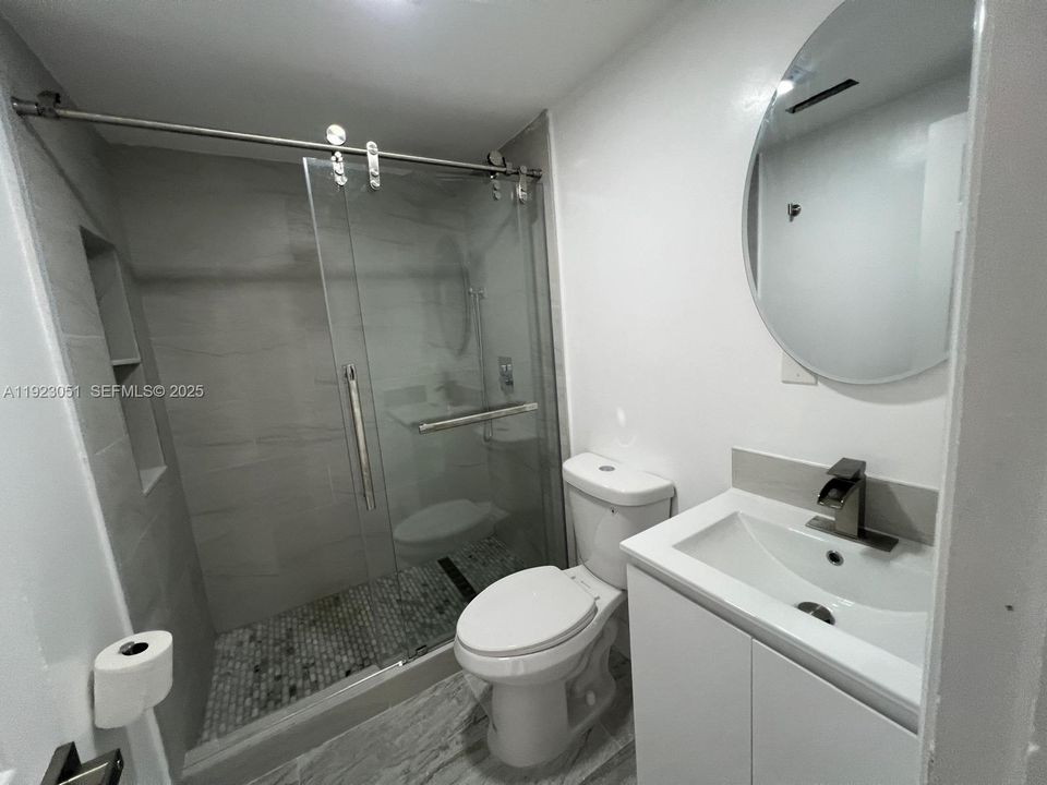 В аренду: $1,650 (1 спален, 1 ванн, 2253 Квадратных фут)