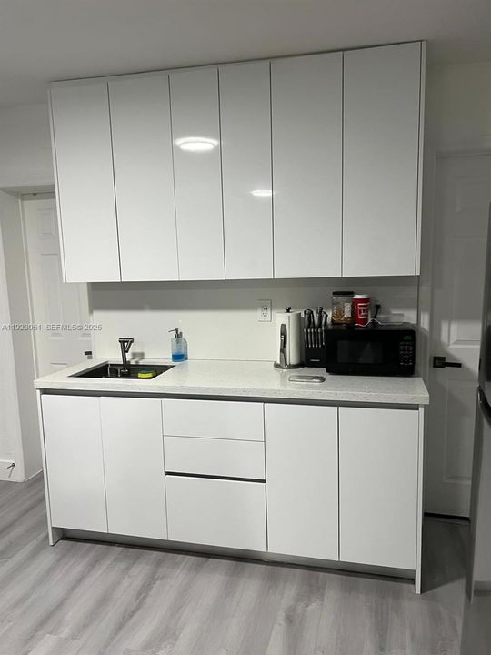 В аренду: $1,650 (1 спален, 1 ванн, 2253 Квадратных фут)