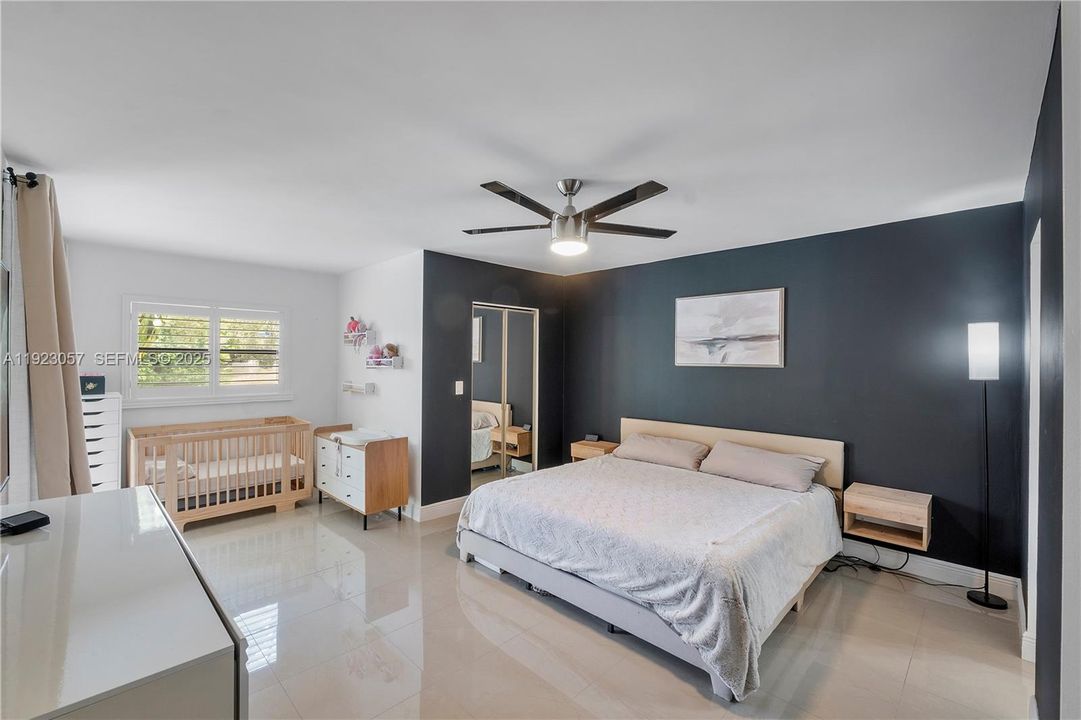 На продажу: $242,000 (2 спален, 2 ванн, 1156 Квадратных фут)