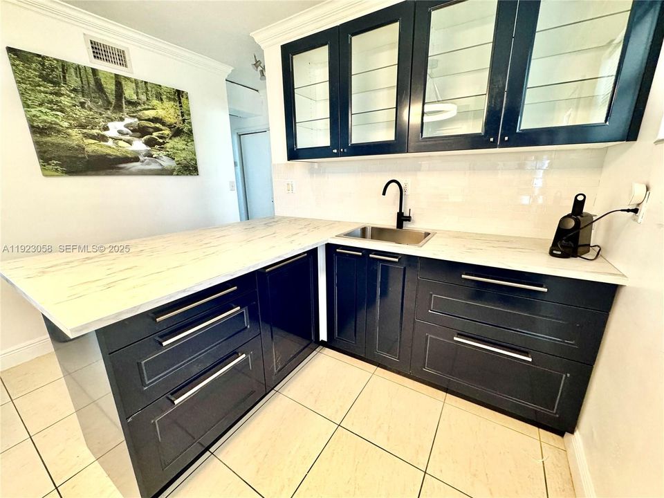 En Venta: $299,999 (1 camas, 1 baños, 730 Pies cuadrados)