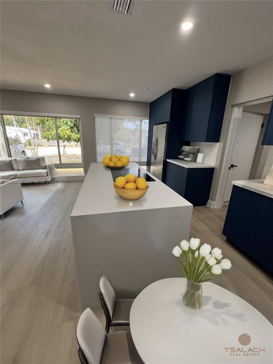 For Sale: $544,000 (3 beds, 2 baths, 1047 Square Feet)