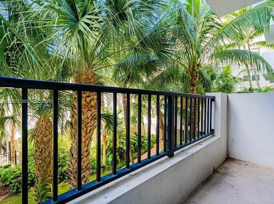 出租: $2,750 (2 贝兹, 2 浴室, 1196 平方英尺)