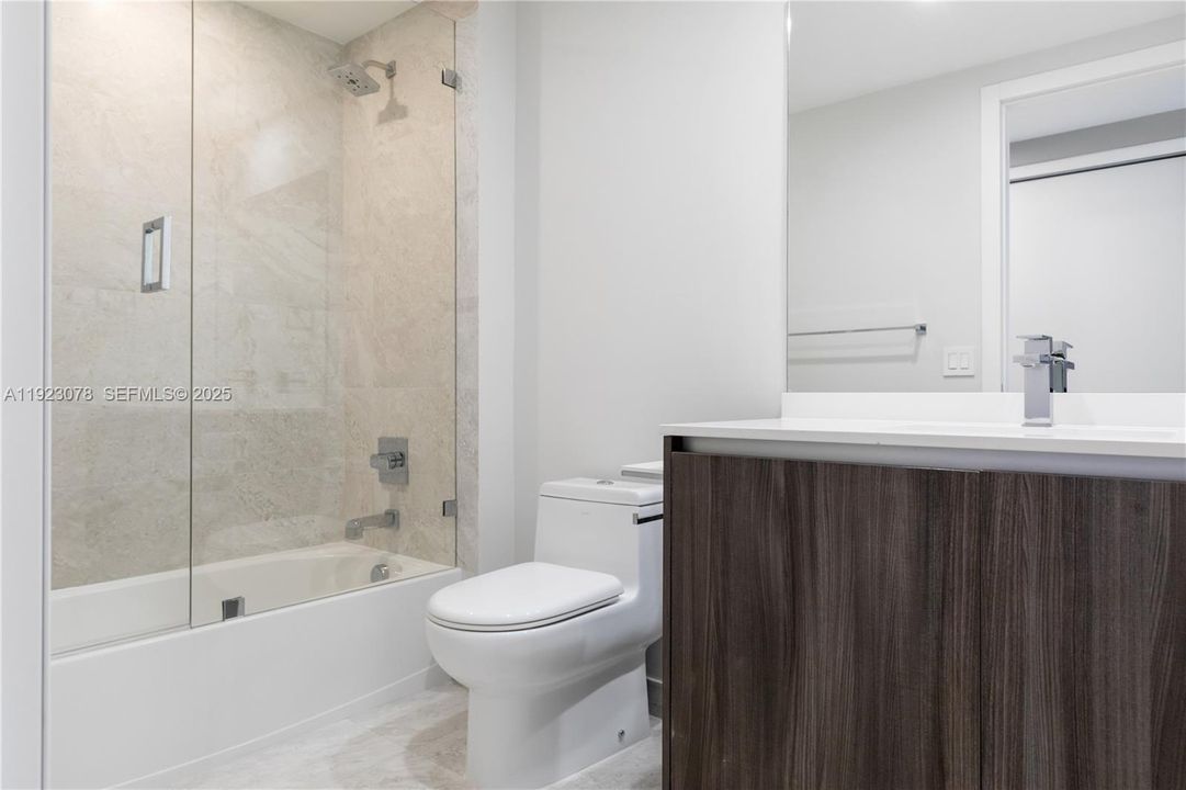 For Sale: $2,599,900 (3 beds, 4 baths, 2365 Square Feet)