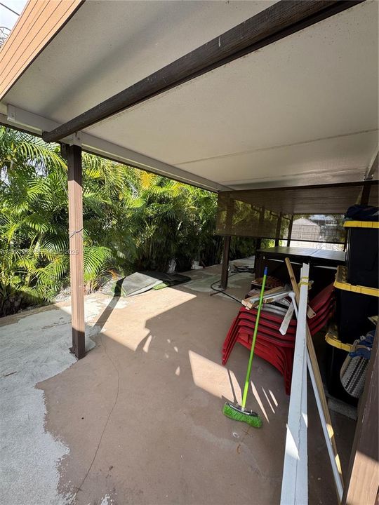 For Sale: $739,000 (5 beds, 6 baths, 2146 Square Feet)