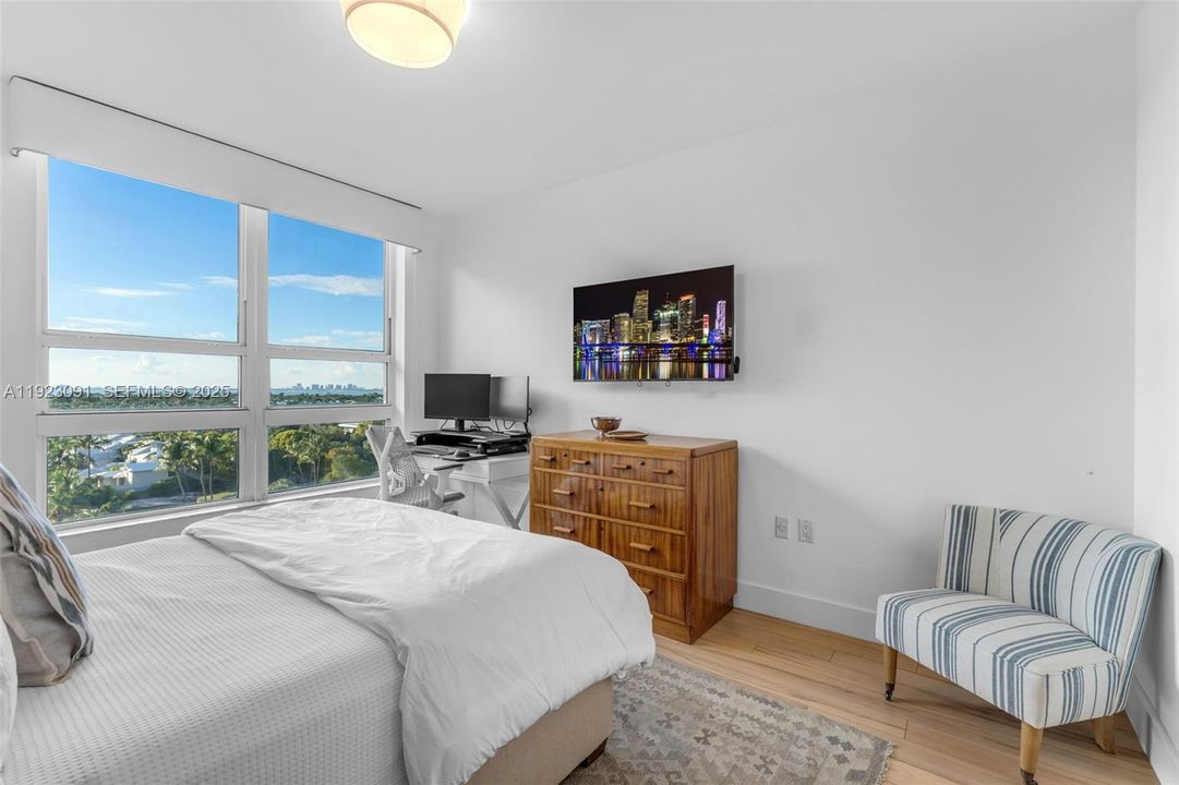 For Rent: $18,000 (3 beds, 4 baths, 2840 Square Feet)