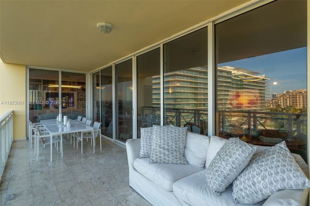 For Rent: $18,000 (3 beds, 4 baths, 2840 Square Feet)