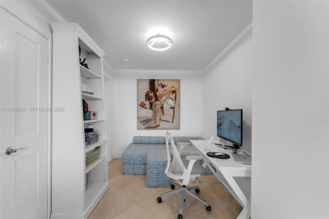 For Rent: $18,000 (3 beds, 4 baths, 2840 Square Feet)