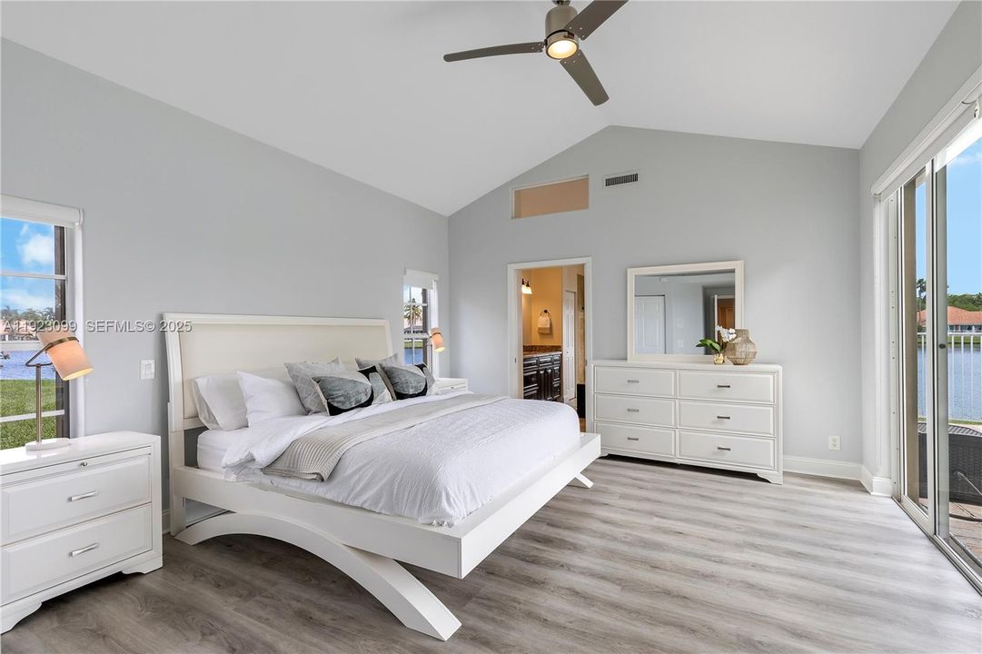 For Rent: $7,300 (5 beds, 3 baths, 2953 Square Feet)