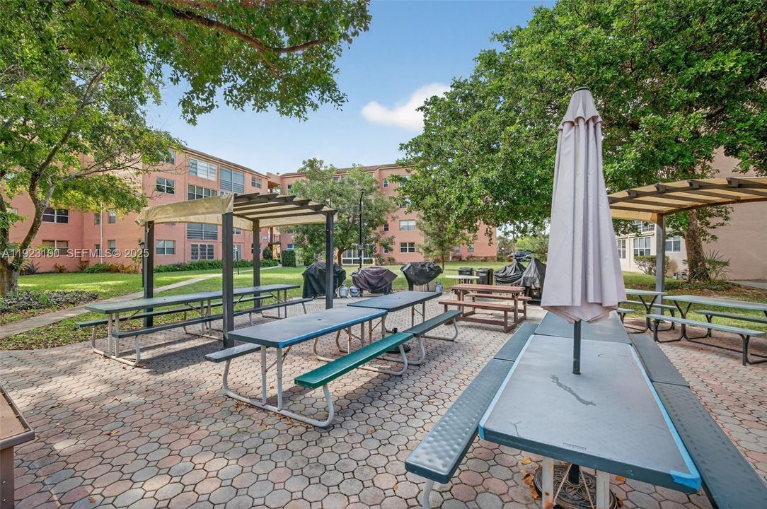 En Venta: $89,000 (1 camas, 1 baños, 748 Pies cuadrados)