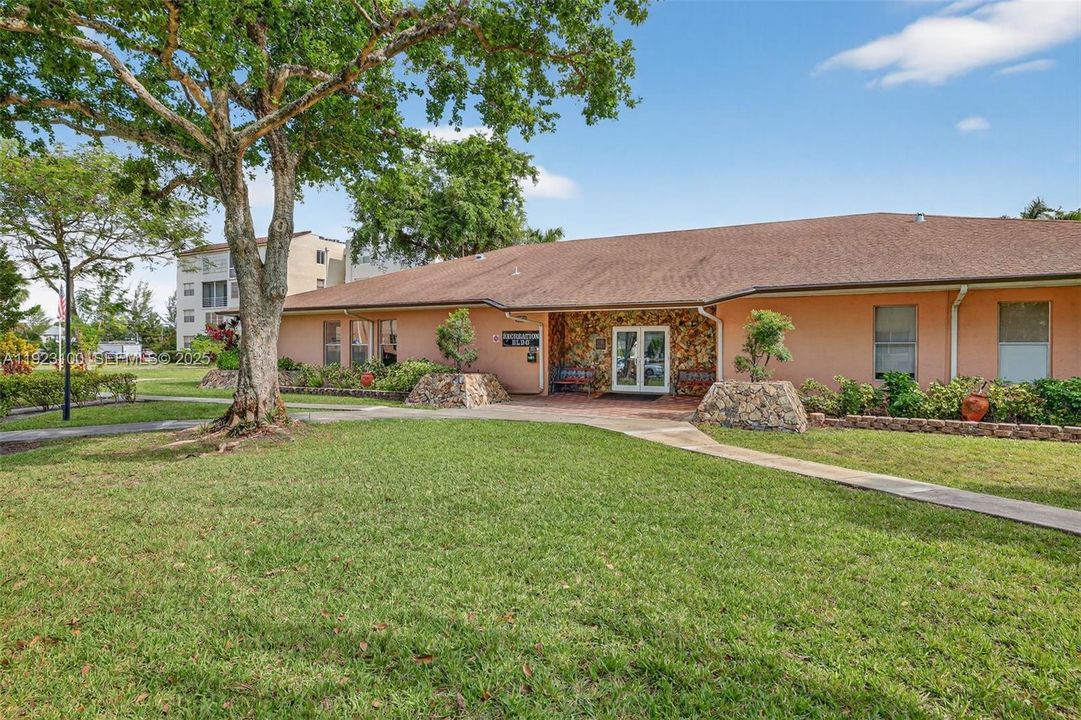 En Venta: $89,000 (1 camas, 1 baños, 748 Pies cuadrados)