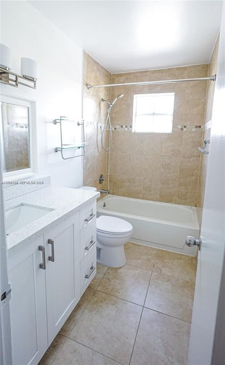 For Rent: $2,300 (2 beds, 2 baths, 945 Square Feet)