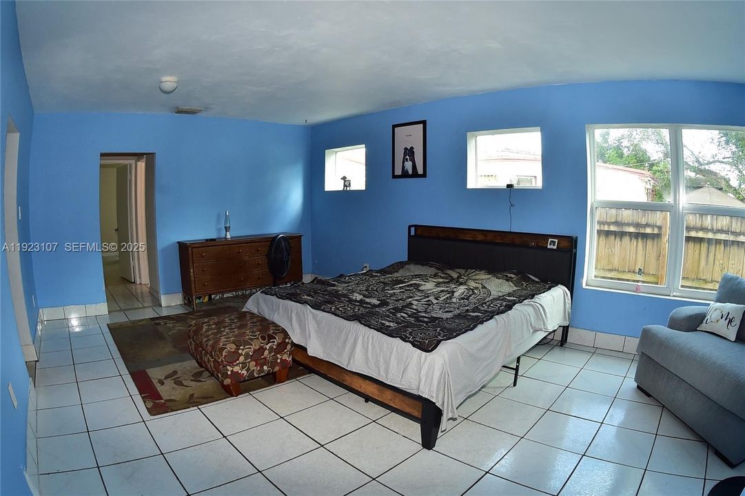 待售: $595,000 (3 贝兹, 2 浴室, 1913 平方英尺)