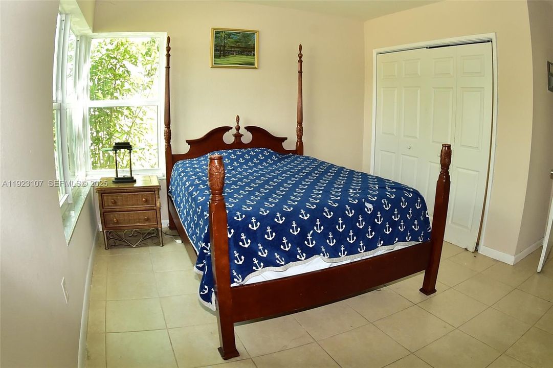 待售: $595,000 (3 贝兹, 2 浴室, 1913 平方英尺)