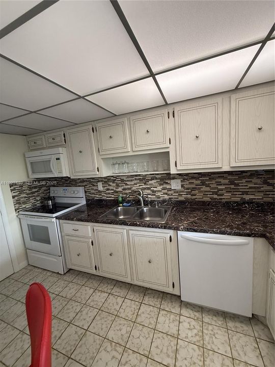 For Sale: $199,000 (1 beds, 1 baths, 0 Square Feet)