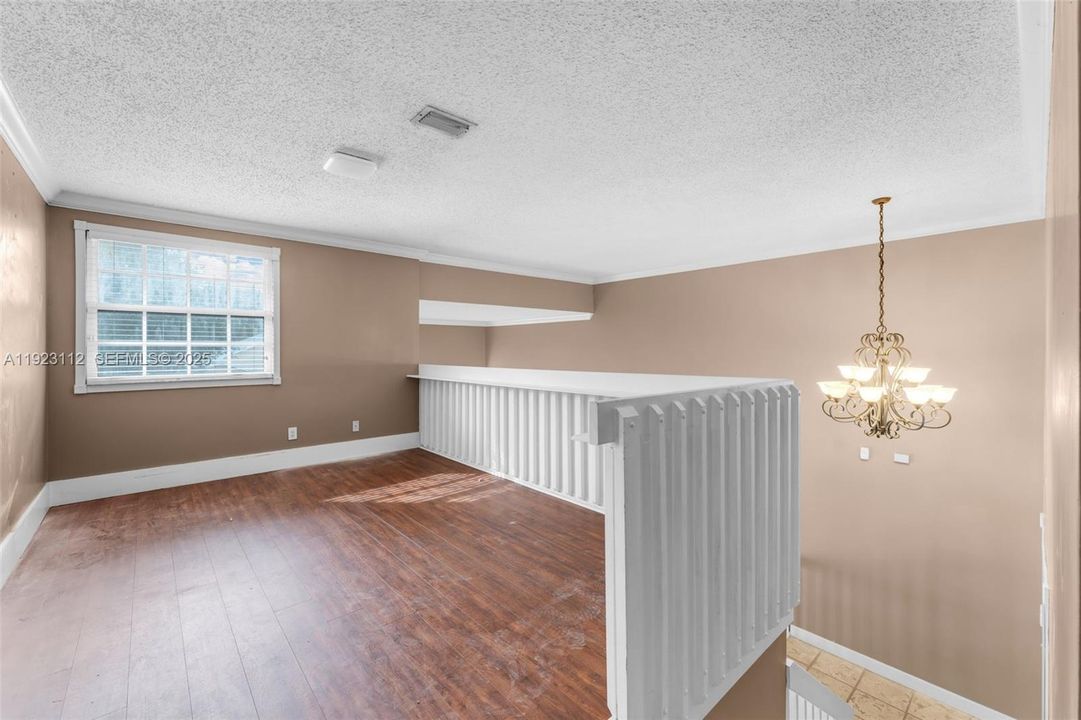 For Rent: $3,500 (3 beds, 2 baths, 2081 Square Feet)